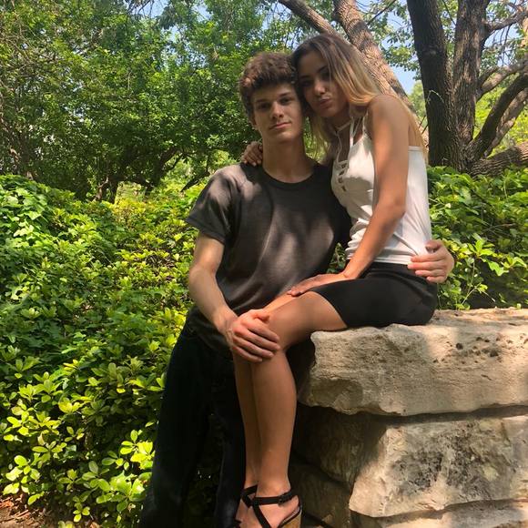 Meet your Posher, Aliyah - Picture 1 of 8